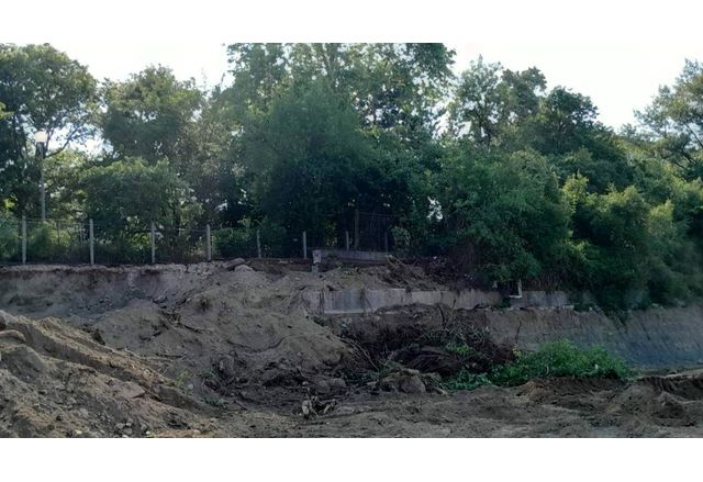 Община Асеновград постигна споразумение със строителната фирма увредила пешеходната алея