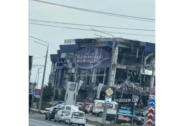 Дронове атакуваха през нощта обекта Алмаз Антей в Севастопол който обслужва