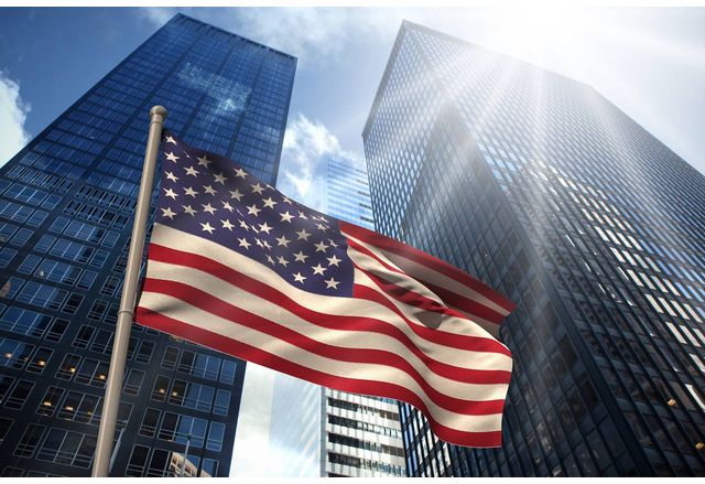 Президентът на САЩ Доналд Тръмп заплашва с големи мита двата