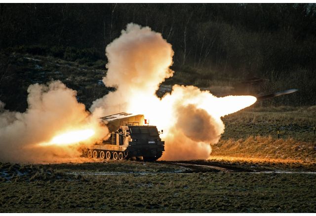 Доставяната в Украйна западна артилерия ще промени изцяло хода на