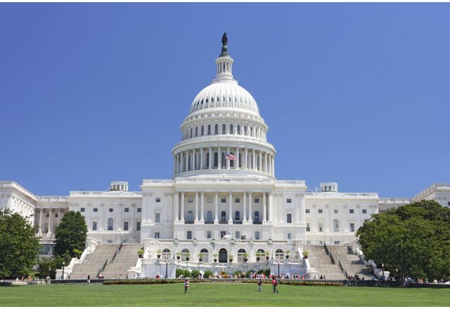 Преговарящите по законопроект за временни разходи в Конгреса на САЩ