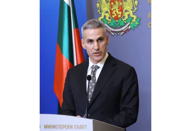 България не е застрашена директно от военните действия и не