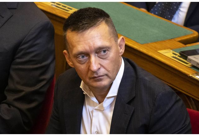 Вашингтон вдигна санкциите срещу Антал Роган приближен на унгарския премиер