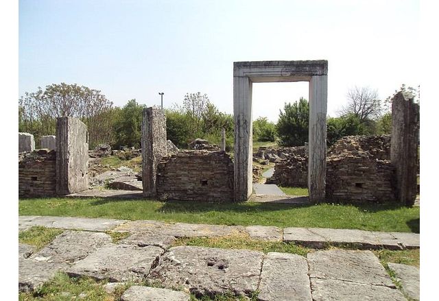 Античният град Никополис ад Иструм