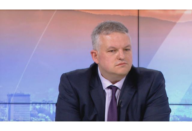 Антон Тонев, депутат от ПП и председател на Здравната комисия в НС