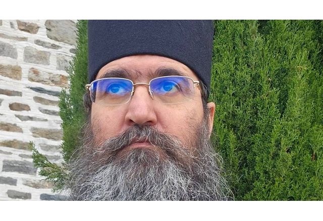 Игуменът на Гигинския манастир архимандрит Никанор обяви че напуска Българската