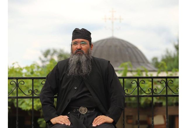 Игуменът на Църногорския манастир архимандрит Никанор обяви че в понеделник