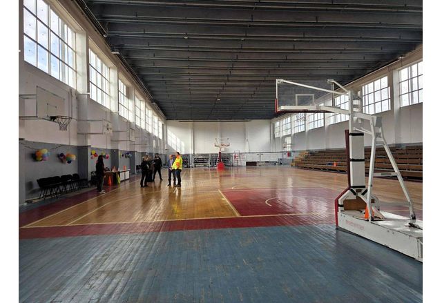 Стартира II етап от ремонта на спортна зала "Асеновец" в Асеновград