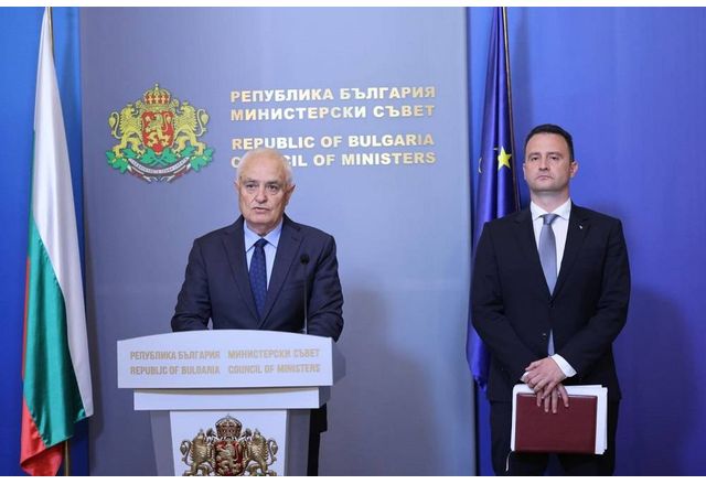 Не съществува пряка военна заплаха за нашата страна във връзка