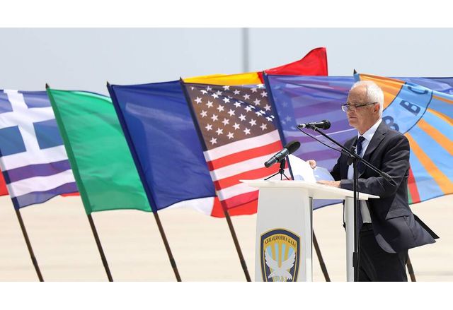 Министърът на отбраната Атанас Запрянов присъства на откриващата церемония на