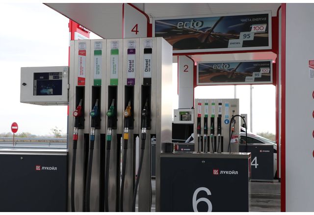 Бензиностанция, горива