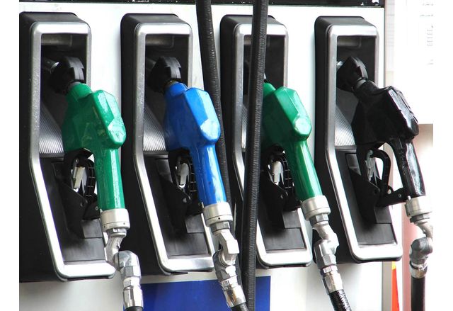 Бензиностанция в Русе обяви фалит заради високите цени на горивата