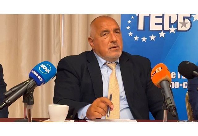 Лидерът на ГЕРБ Бойко Борисов е в Бургас Той и