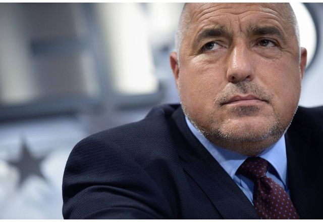 България официално ще приеме еврото на 1 януари 2026 г