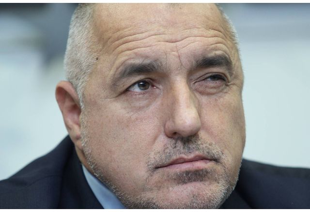 В моя кабинет с Христо Иванов направихме Белазелков конституционен съдия