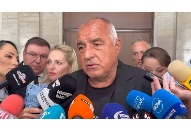 Срещу човешката глупост каквато и техника да се закупи файда