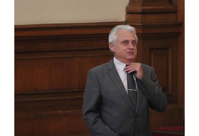 КПКОНПИ започва проверка срещу бившия вътрешен министър Бойко Рашков Името