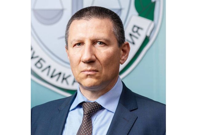 Изпълняващият функциите главен прокурор Борислав Сарафов е извикал за обяснение