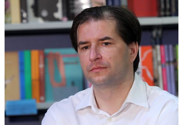 По повод скандалната сцена с туземен африкански привкус Радев