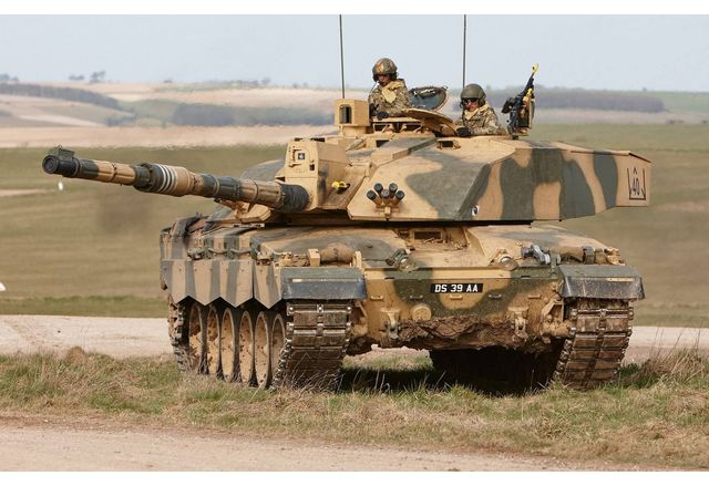 Британското министерство на отбраната публикува видео от учения на танкове