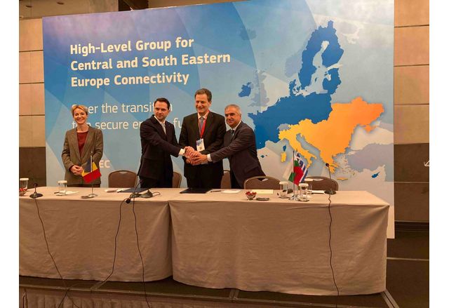 България, Гърция и Румъния подписаха Декларация за развитие на съвместни ВЕИ проекти в Югоизточна Евро