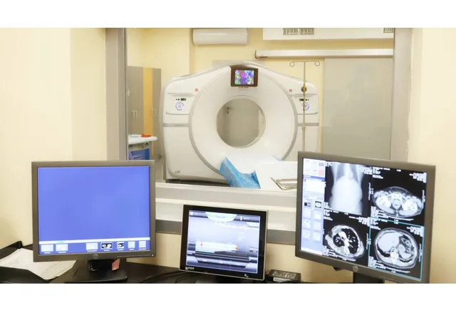 Последно поколение апаратура в Клиника Компютърна и магнитно резонанска томография