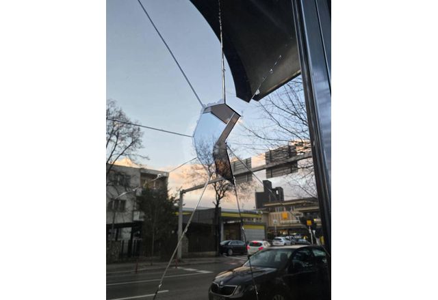 Вандалско нападение над българското посолство в Скопие 