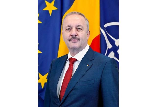 Василе Дънку, румънски министър на националната отбрана