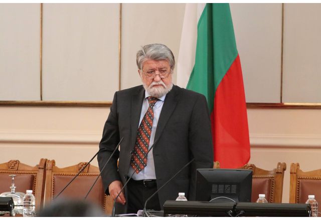 Парламентарна делегация водена от председателя на Народното събрание Вежди Рашидов