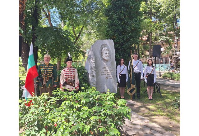 148 години от героичната смърт на Христо Ботев отбелязва България