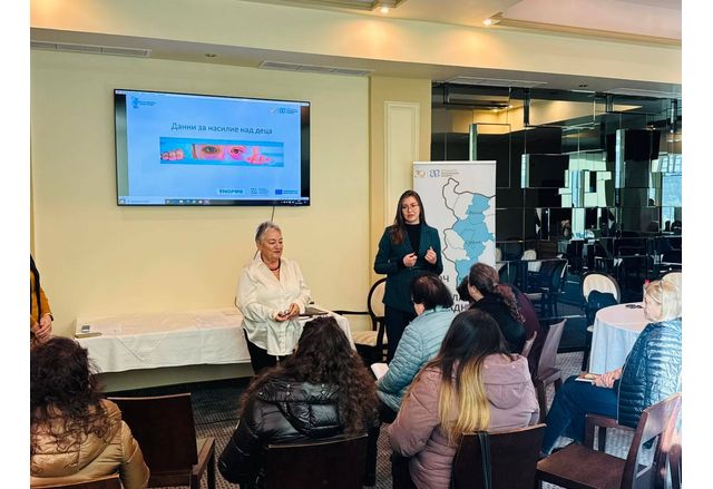 Обучението откри заместник-кметът Вероника Ценова, която подчерта значимостта на темата