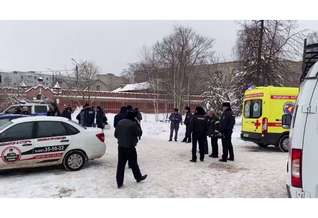 Взрив в руско православно училище