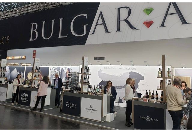 26 български винопроизводители представят своята продукция на най-голямото в света международно изложение "Провайн 2024 г." в Германия