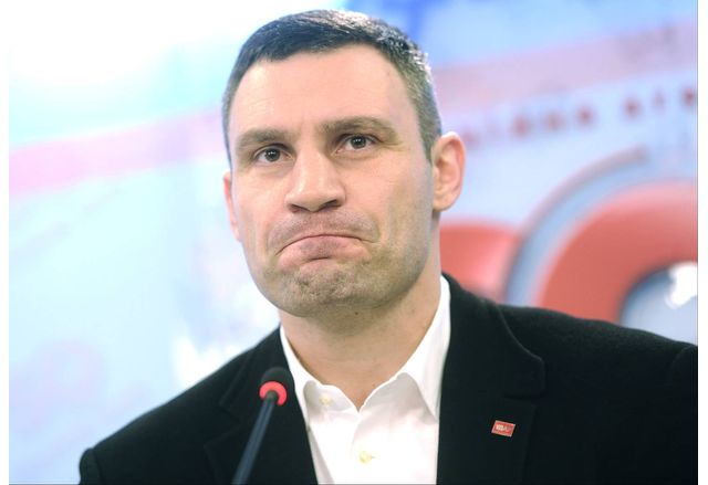 В резултат на ракетни удари по украинската столица Киев са