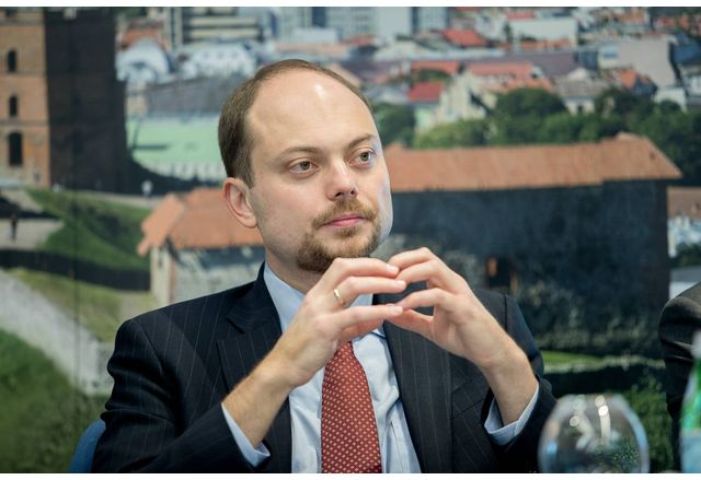 Първоначално си помислих че ще ме застрелят после стана като