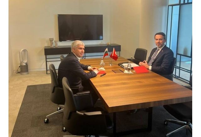 Министърът на енергетиката Владимир Малинов и д-р Алпарслан Байрактар – министър на енергетиката и природните ресурси на Република Турция