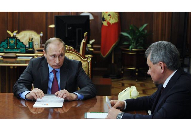 Руският президент Владимир Путин е разпоредил днес на военния министър