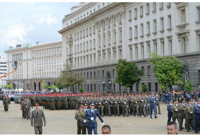 Военен парад