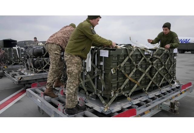 Висшият служител по политиката на Пентагона Елбридж Колби заяви че