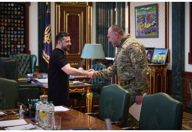 Украинският президент Володимир Зеленски окачестви като отлични резултатите от масирания