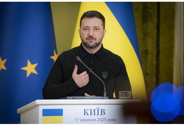 Украинският президент Володимир Зеленски заяви че западните гаранции за Украйна