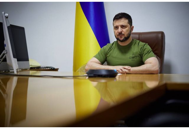 Словашкото правителство рискува политическата си стабилност като изразява мнение че