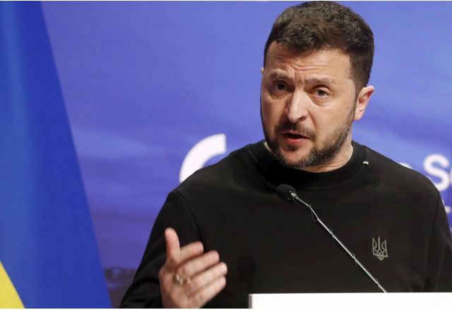 В нощта на 25 ноември руските окупатори започнаха масиран обстрел