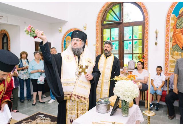 Врачанският митрополит Григорий отслужи архиерейски водосвет в Брусен