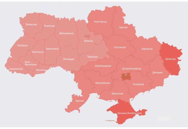 В цяла Украйна е обявена мащабна въздушна тревога във всички