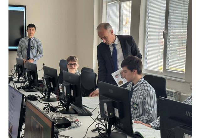 През 2019 г за първи път бяха осигурени средства за