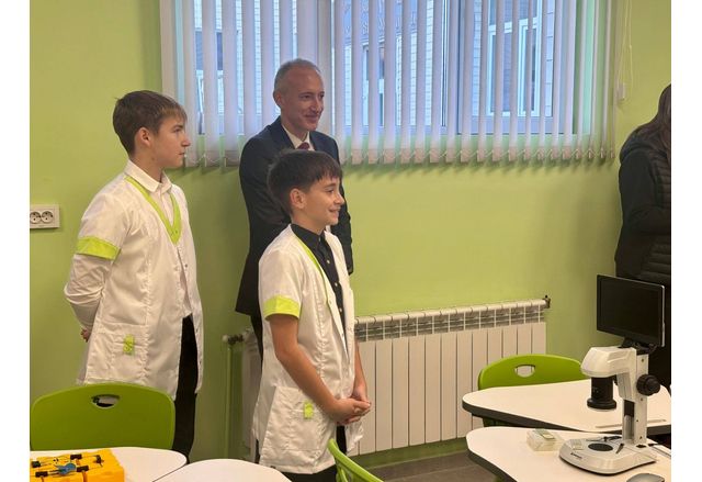 Нови инвестиции за близо 1 милион лева в модeрна STEM