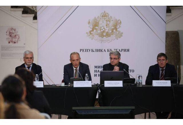 Сериозен ръст на студентите които се записват да учат за