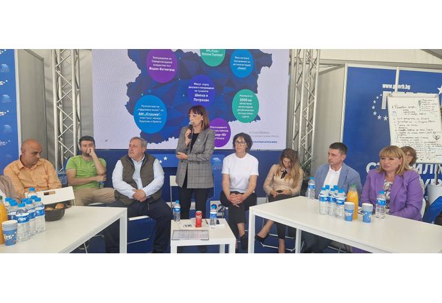 ГЕРБ-София проведе среща, посветена на пострадалите от катастрофи и техните семейства