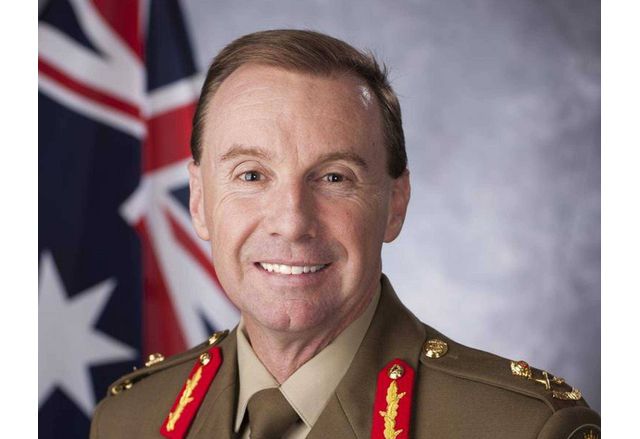 Генералът от резерва на австралийската армия Мик Раян